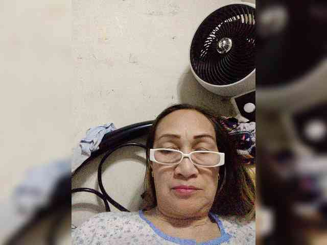 cherrywhite03 webcam