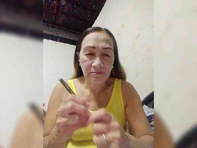 cherrywhite03 webcam