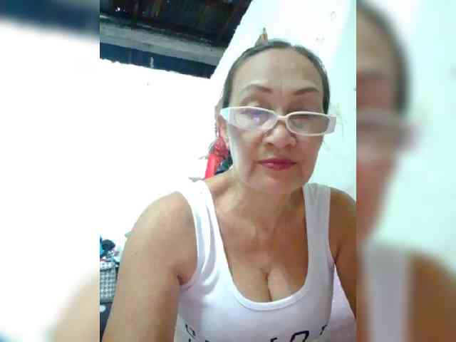 Model: cherrywhite03