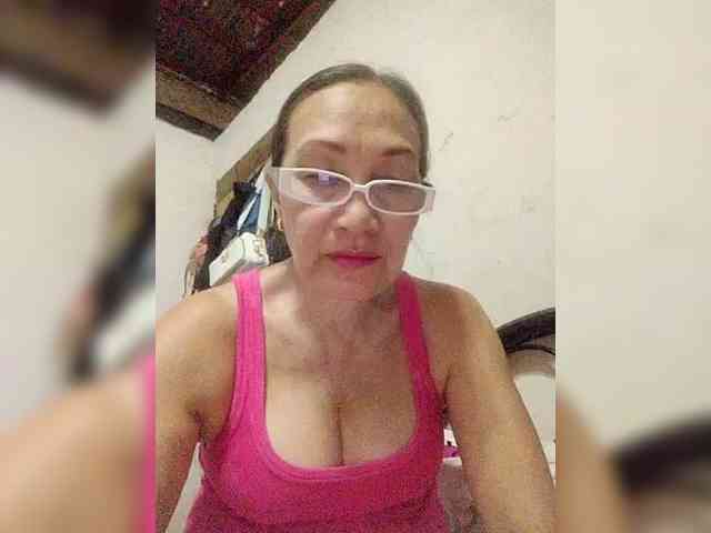 cherrywhite03 webcam