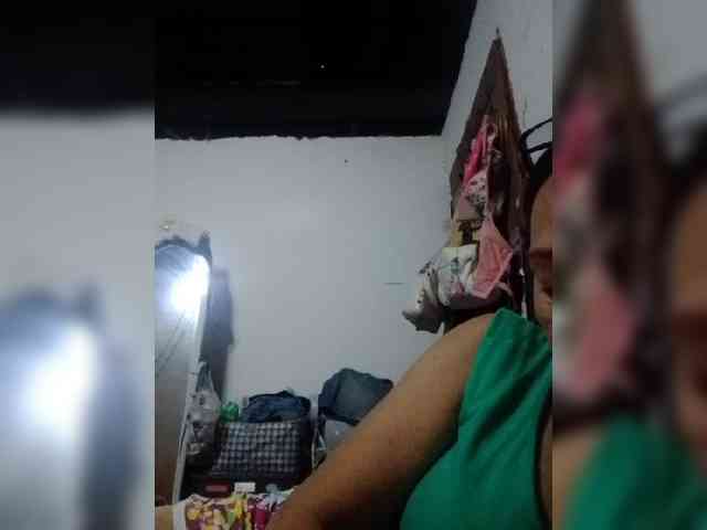 cherrywhite03 webcam