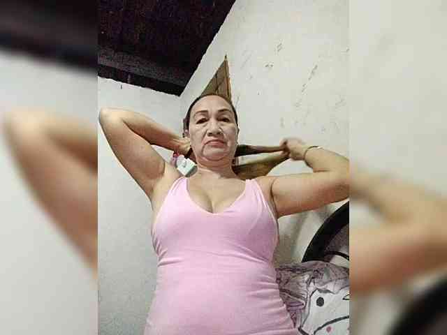 cherrywhite03 webcam