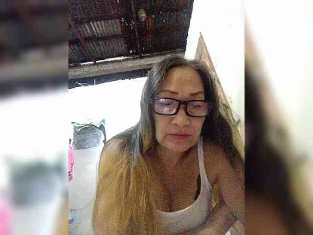 cherrywhite03 webcam
