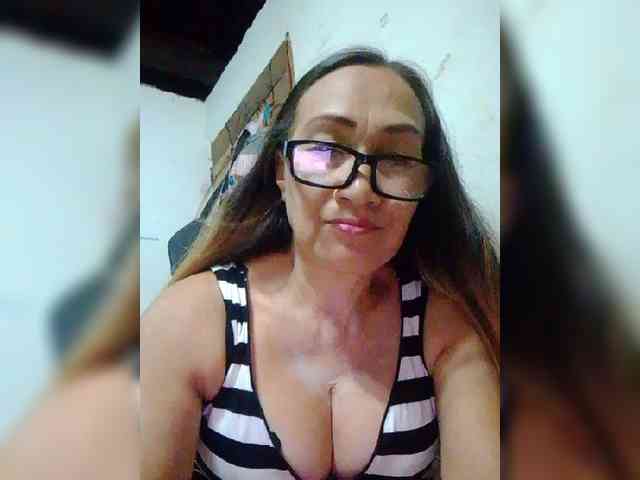 cherrywhite03