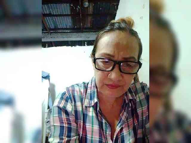 cherrywhite03 webcam