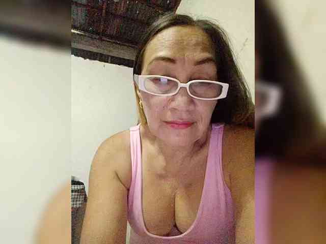 cherrywhite03 webcam