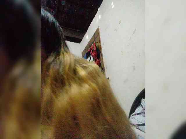 cherrywhite03 webcam