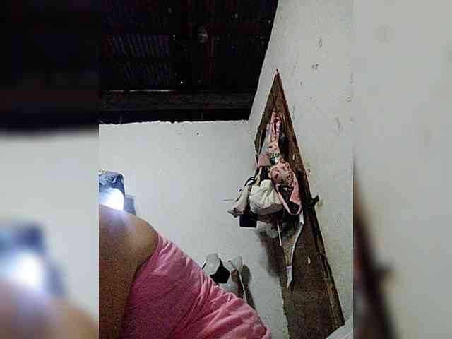 cherrywhite03 webcam