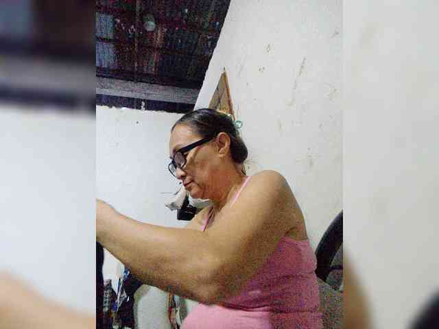 cherrywhite03 webcam