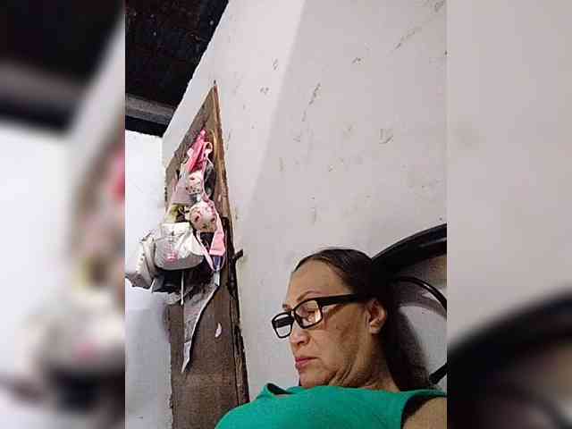 cherrywhite03 webcam