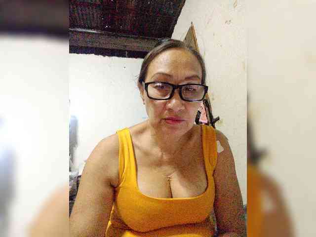 cherrywhite03 webcam