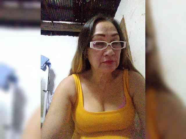 cherrywhite03 webcam