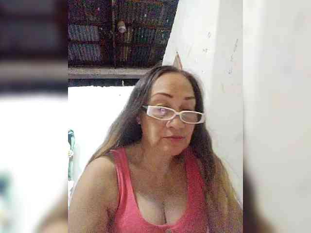 cherrywhite03 webcam