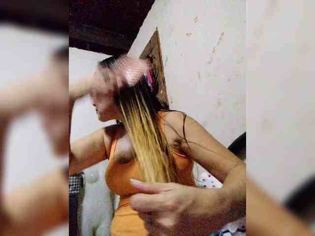 cherrywhite03 webcam