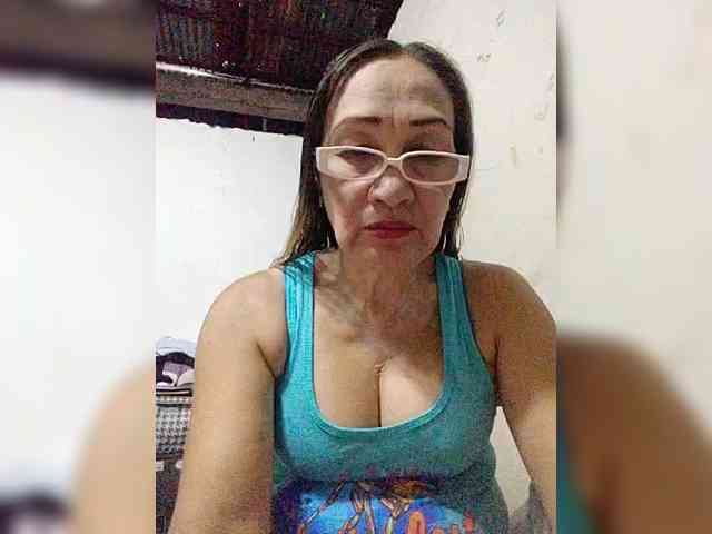 cherrywhite03 webcam