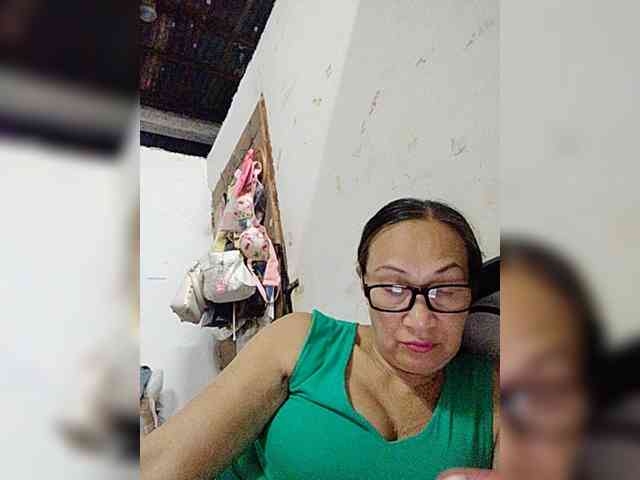 Model: cherrywhite03