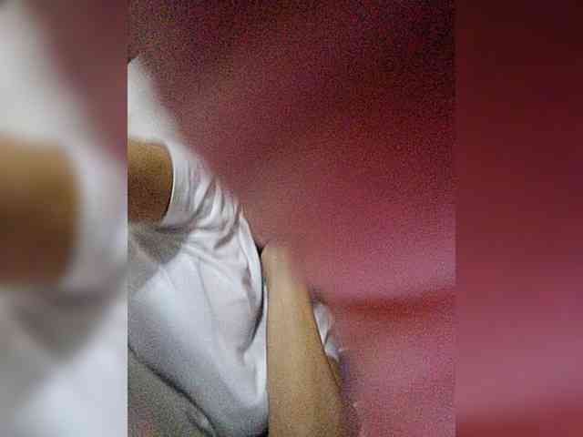 cherrywhite03 webcam