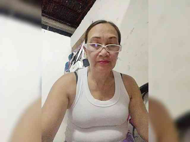 cherrywhite03 webcam