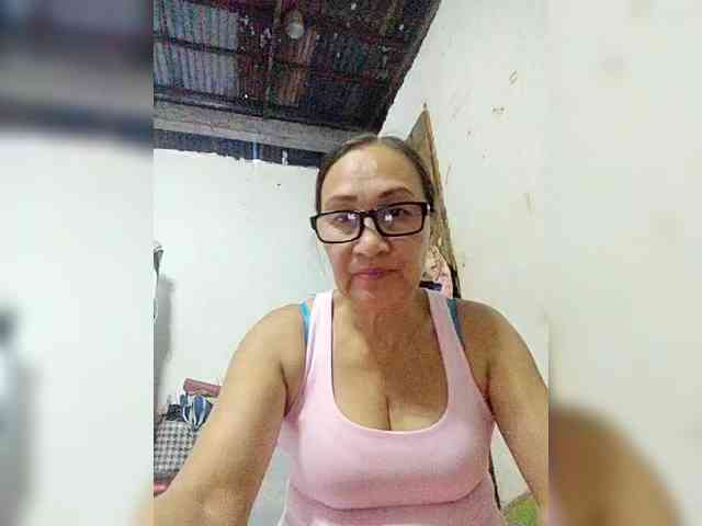 cherrywhite03 webcam