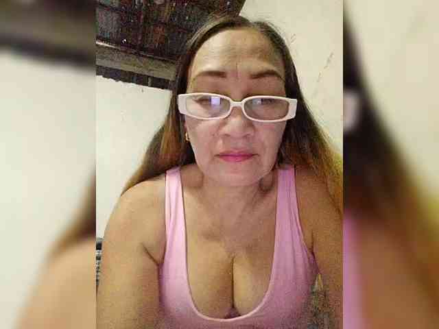 cherrywhite03 webcam