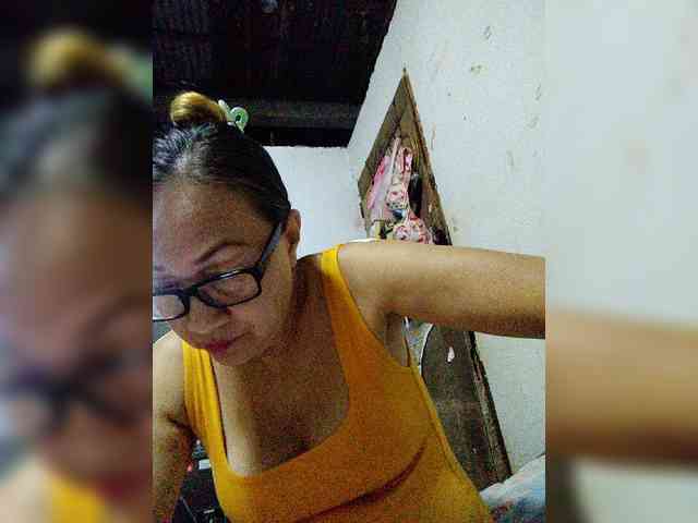 cherrywhite03 webcam