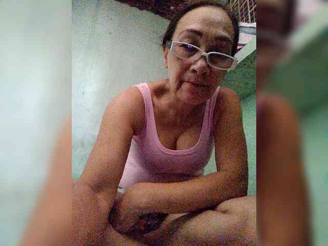cherrywhite03 webcam