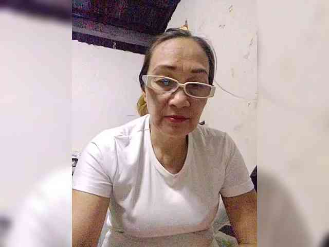 cherrywhite03 webcam