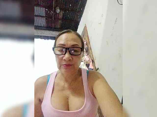 cherrywhite03 webcam