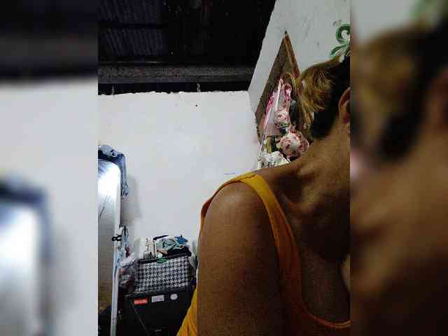 cherrywhite03 webcam