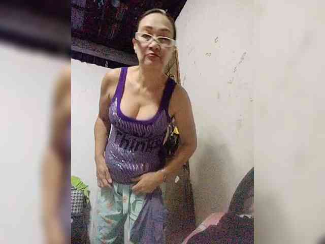 cherrywhite03 webcam