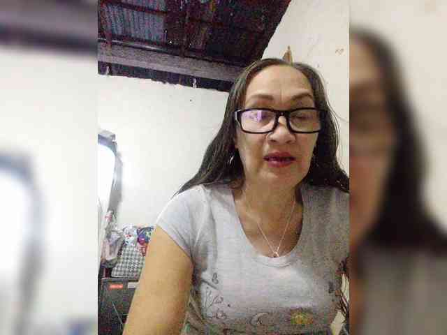 cherrywhite03 webcam