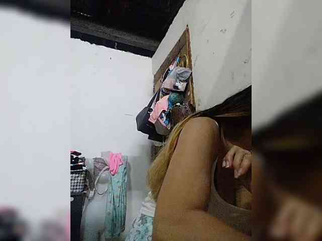 cherrywhite03 webcam