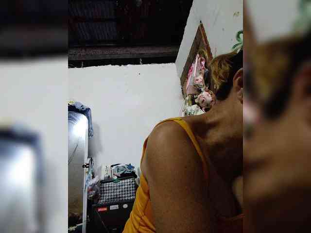 cherrywhite03 webcam