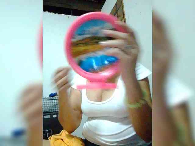 cherrywhite03 webcam