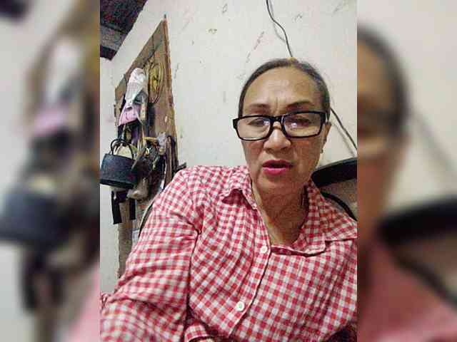 cherrywhite03 webcam