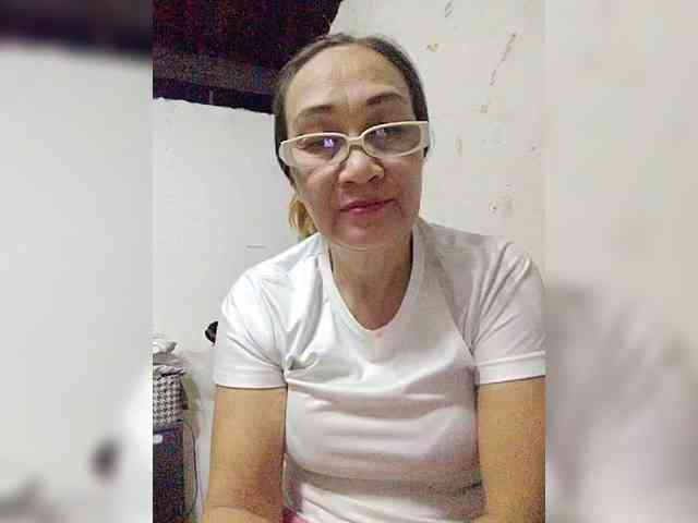 cherrywhite03 webcam