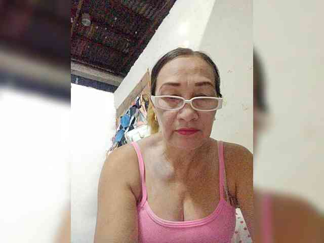 cherrywhite03 webcam