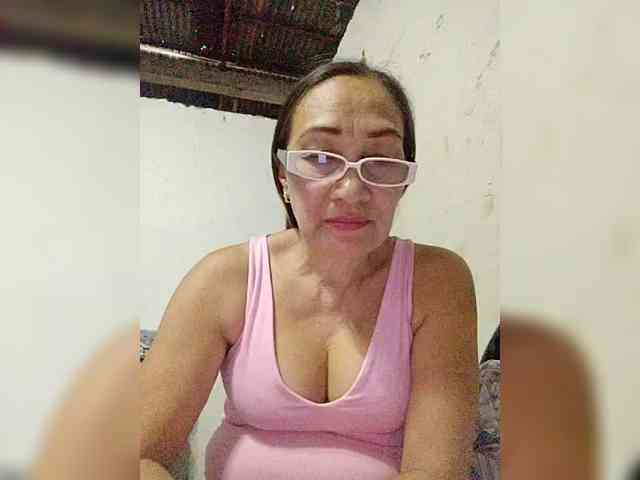 cherrywhite03 webcam