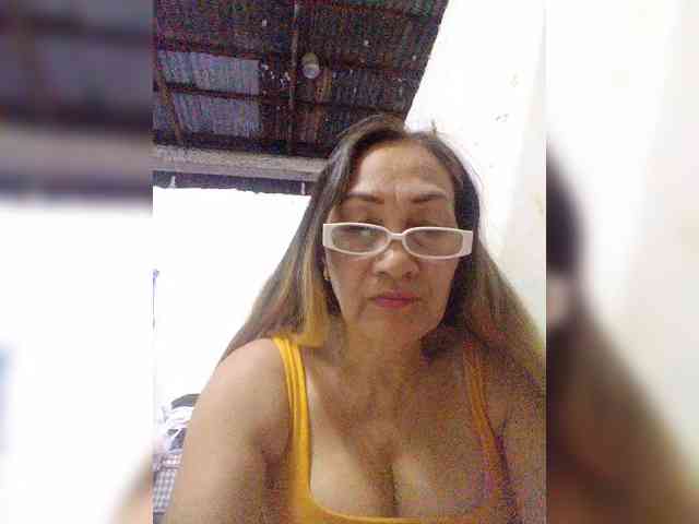 cherrywhite03 webcam