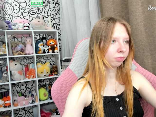 IamLoli's BongaCams show and profile