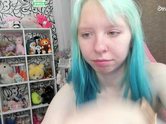 Jlucu4kA live cam preview
