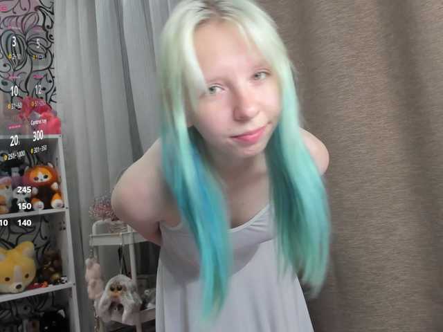 IamLoli, en directo ahora en BongaCams