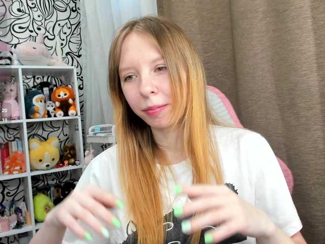 IamLoli's BongaCams show and profile