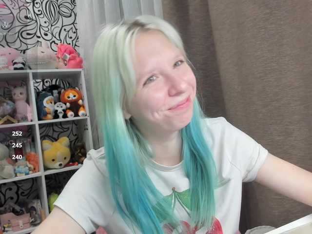IamLoli, en directo ahora en BongaCams