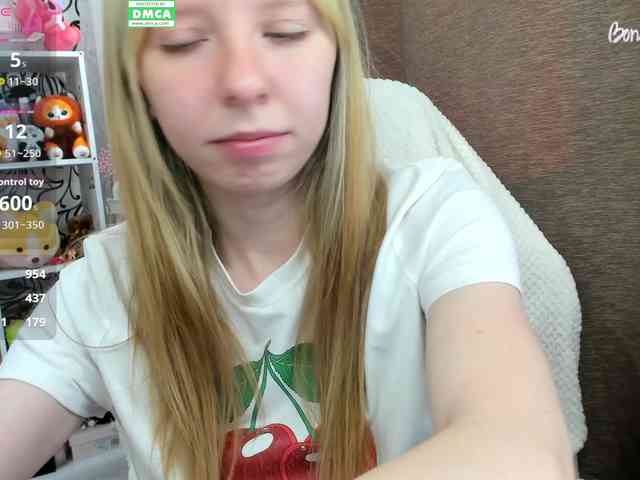 IamLoli Sex Cam Show