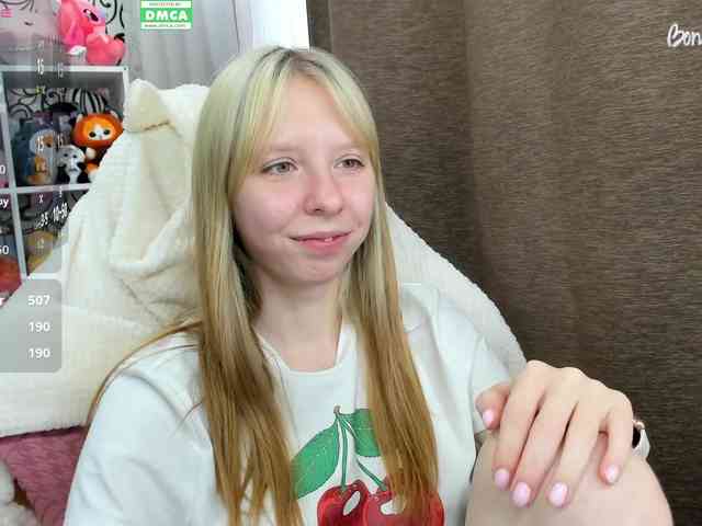 IamLoli Sex Cam Show