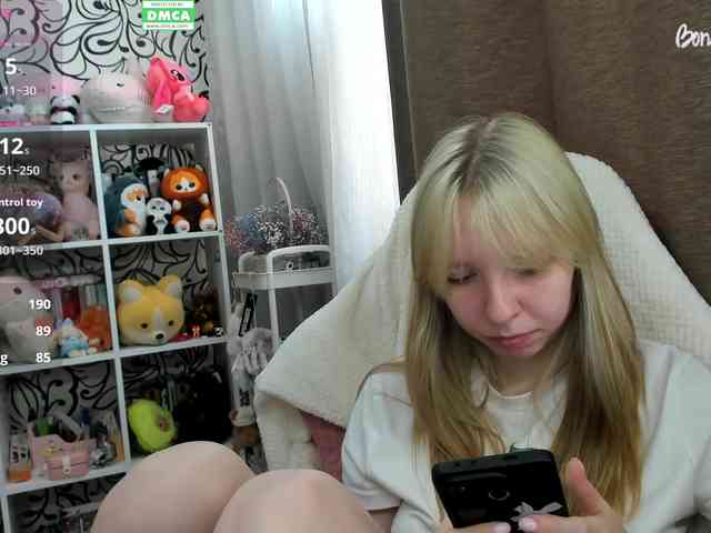 IamLoli Sex Cam Show