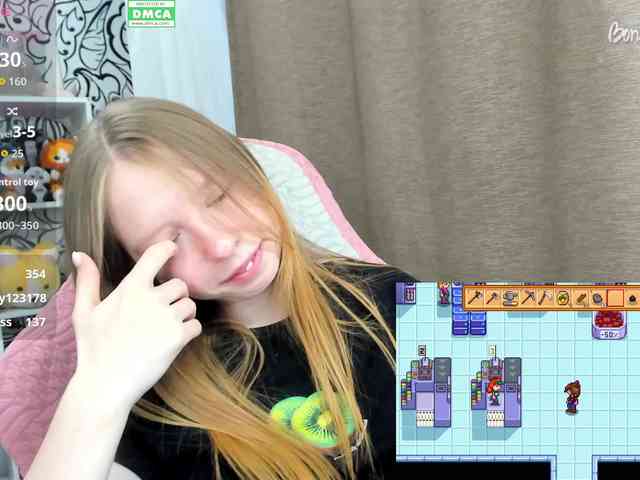 Ce modèle est en direct maintenant. IamLoli