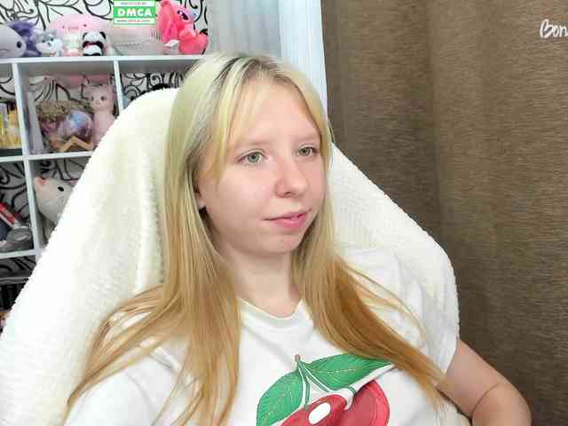 Jlucu4kA webcam