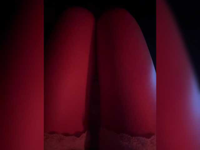 Nestyzz live cam on BongaCams